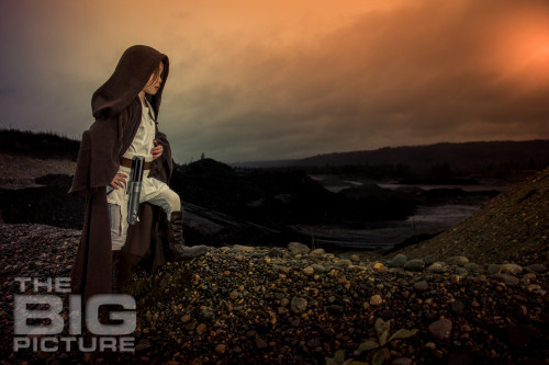 Jade the Jedi, girl Jedi standing on dirt mound in Alderaan - Children's Photography